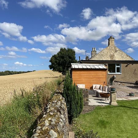 1 Inveravon Cottage Falkirk Bagian luar foto