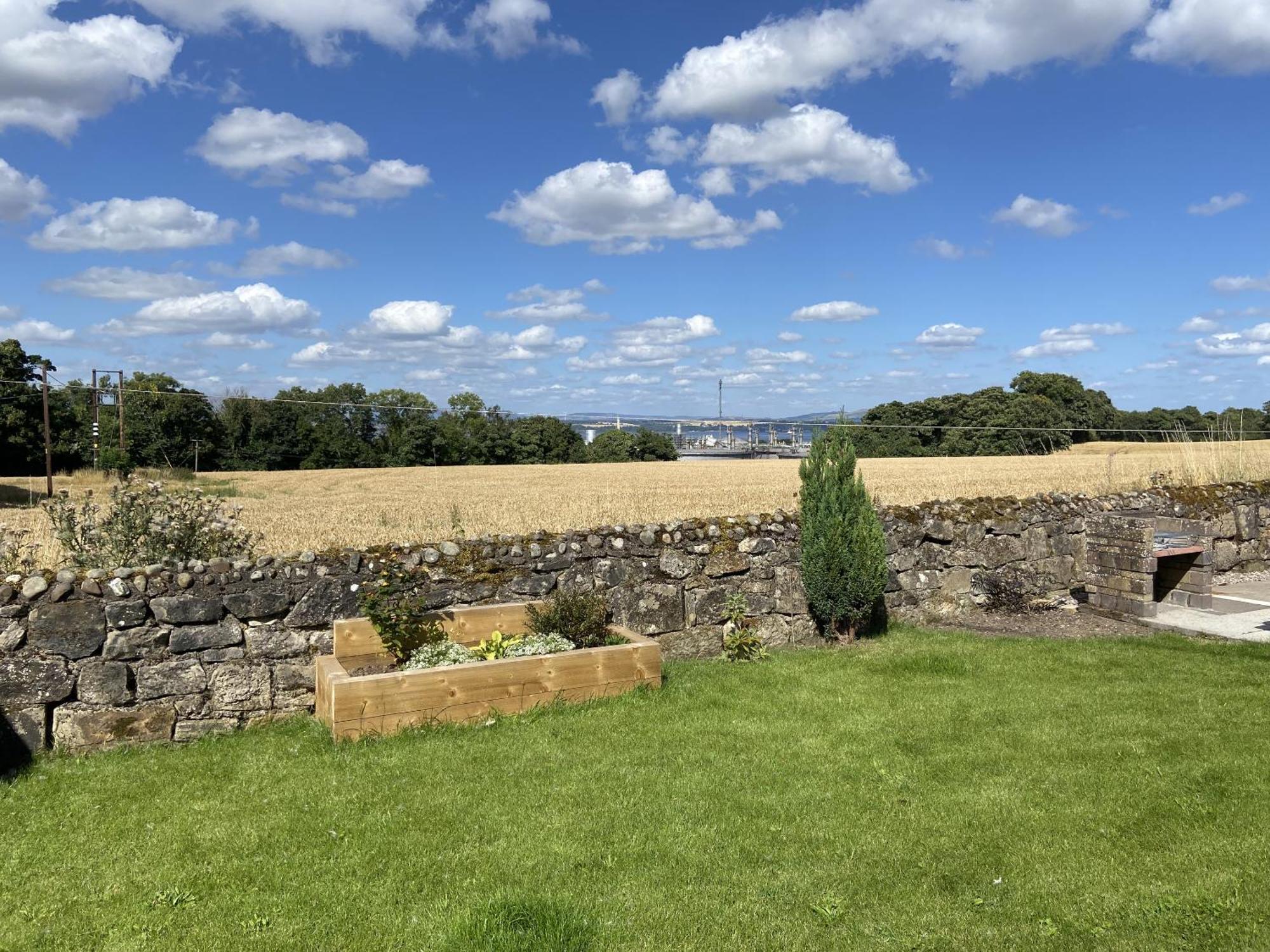 1 Inveravon Cottage Falkirk Bagian luar foto